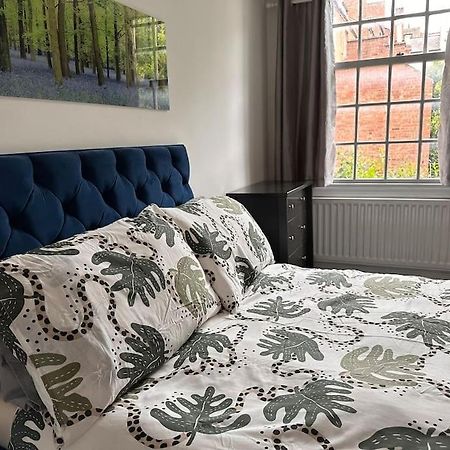 Quirky Town Centre Hideaway Villa Leamington Spa Exterior foto