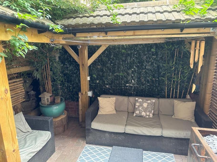Quirky Town Centre Hideaway Villa Leamington Spa Exterior foto